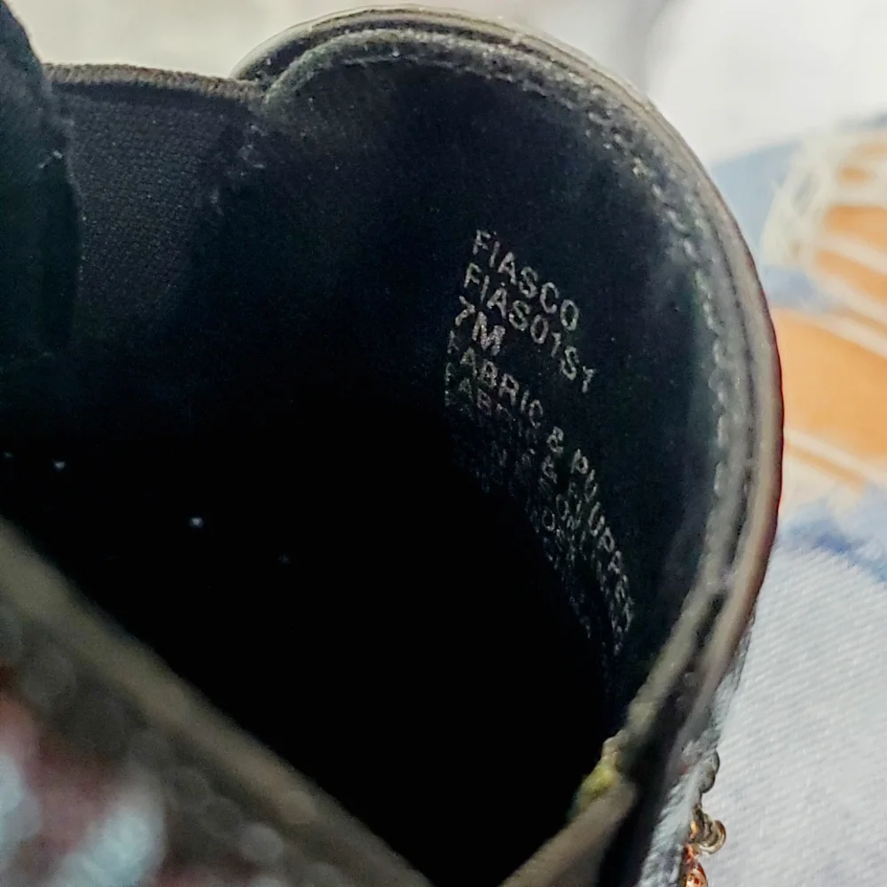 Steve Madden Fiasco Beaded Lion Sneaker size 7 - Picture 10 of 10